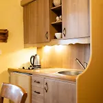 Belopeski Dvori Apartment *