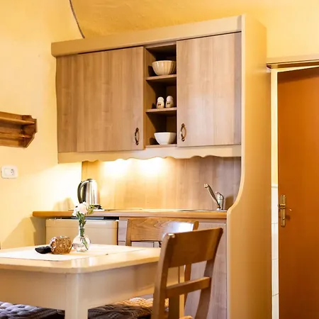 Belopeski Dvori Apartment