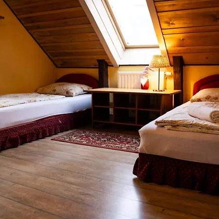 Belopeski Dvori Kranjska Gora