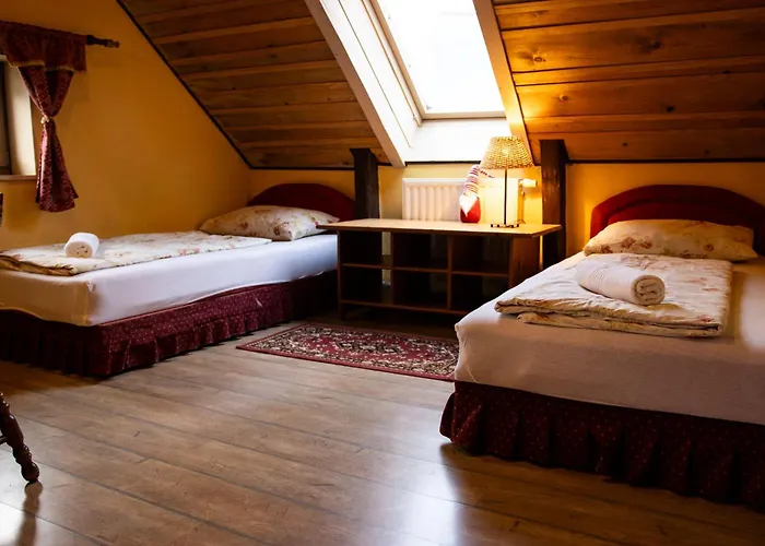 Belopeski Dvori Kranjska Gora