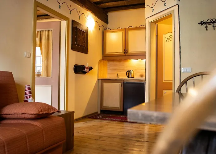 Belopeski Dvori Apartment *